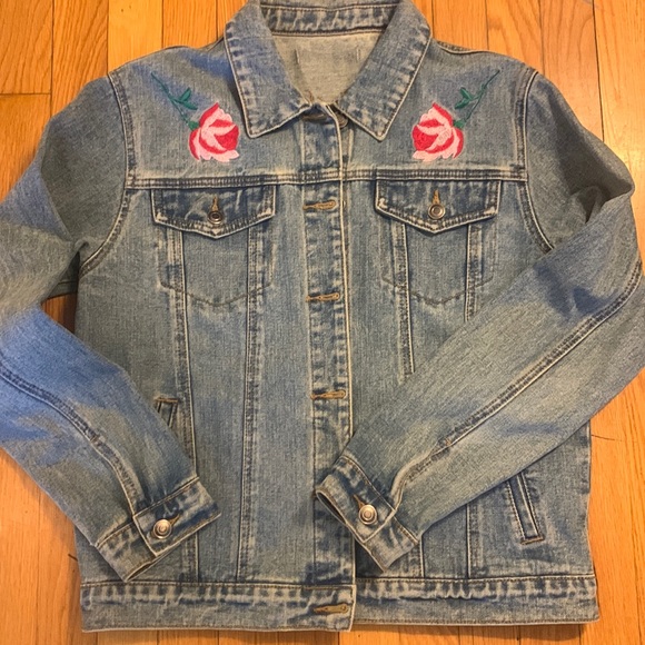 EMBROIDERED DENIM JACKET WITH TIGER BEES ROSES - Picture 7 of 14